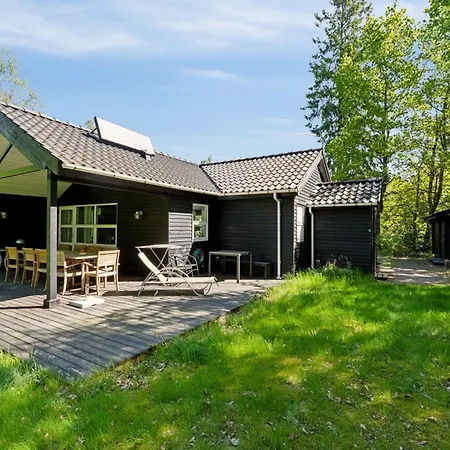 Tomine - From The Sea By Interhome Дом отдыха