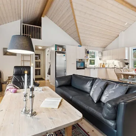 Semesterbostad Tomine - From The Sea By Interhome Give