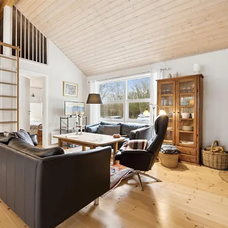 Semesterbostad Tomine - From The Sea By Interhome Give